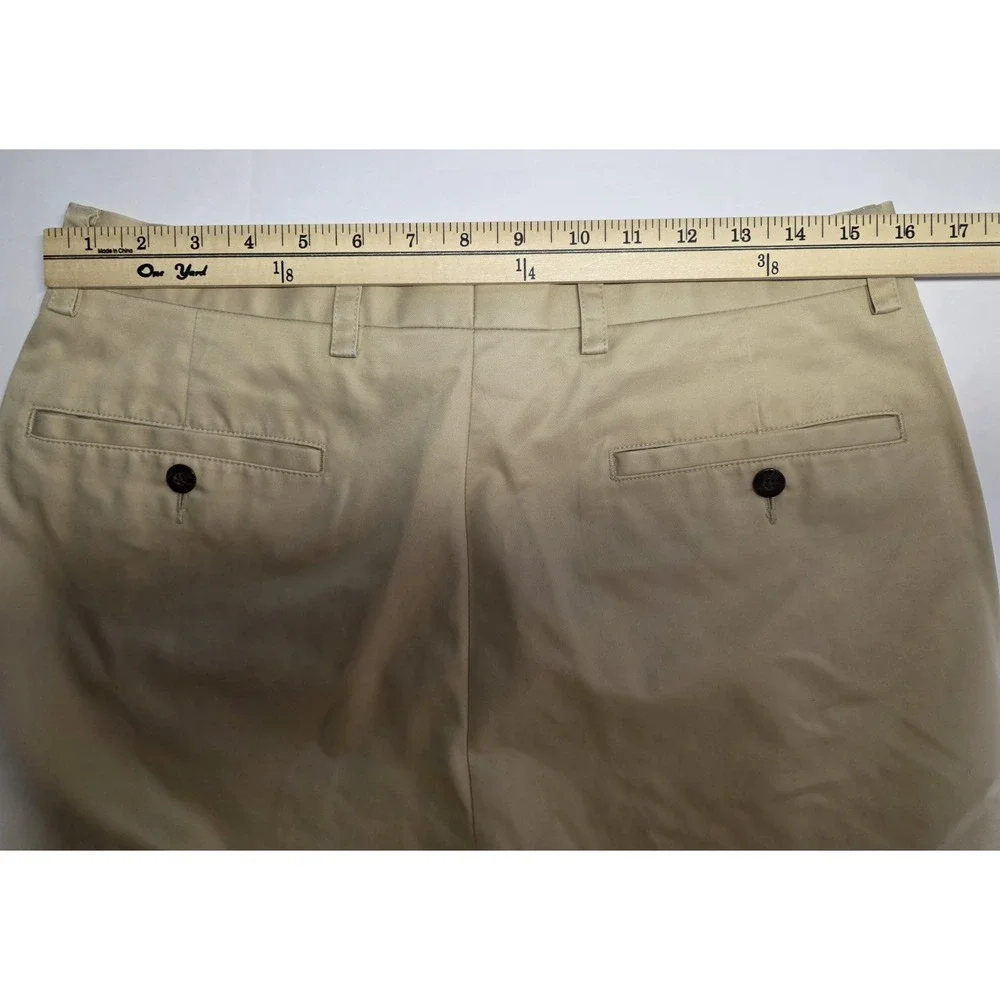 Orvis Mens Size 32 Beige Chino Shorts‎